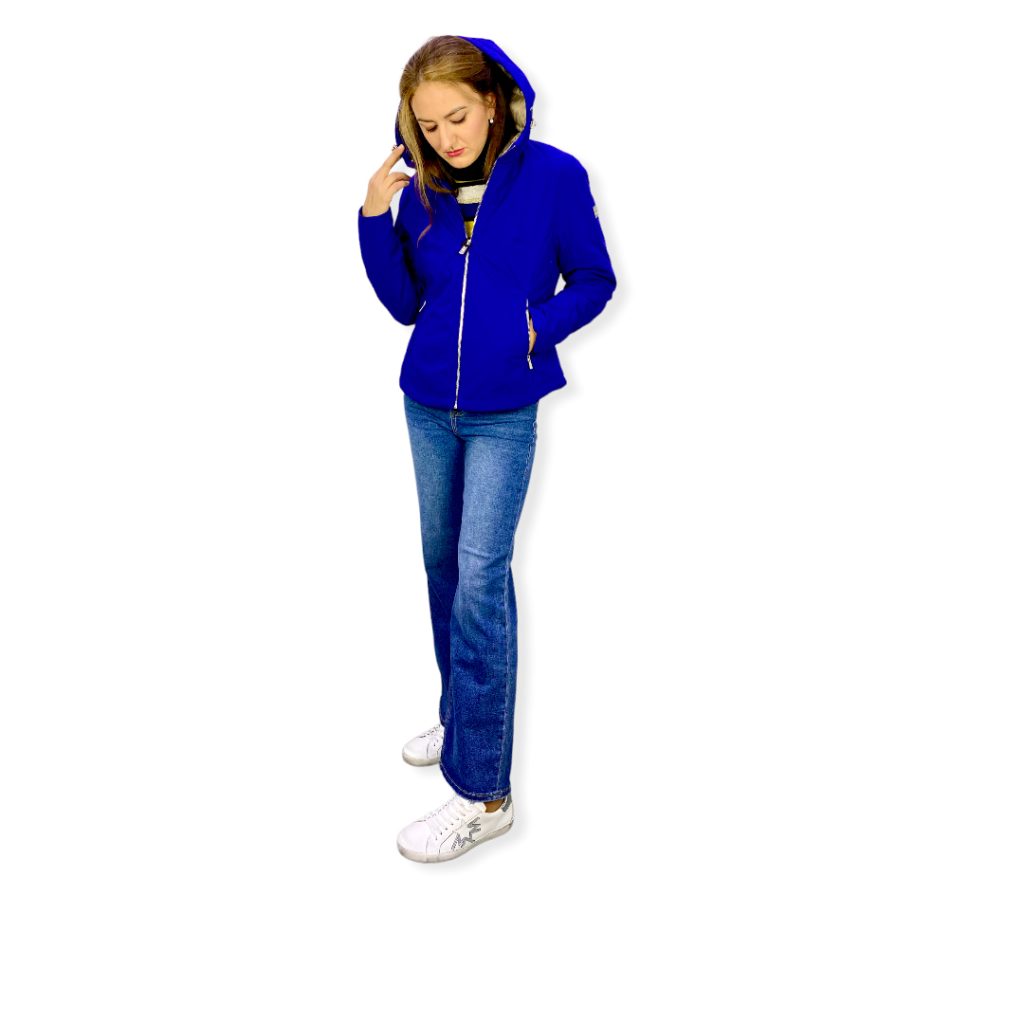 GH Donna AI 22-23 35