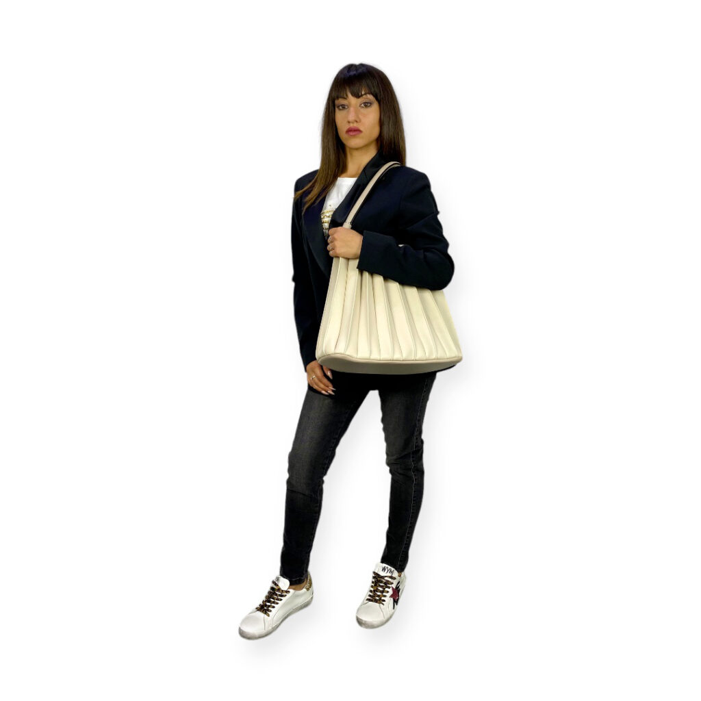 GH-DONNA-PE-2023-21-05