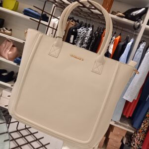 GH donna PE '25 - 24